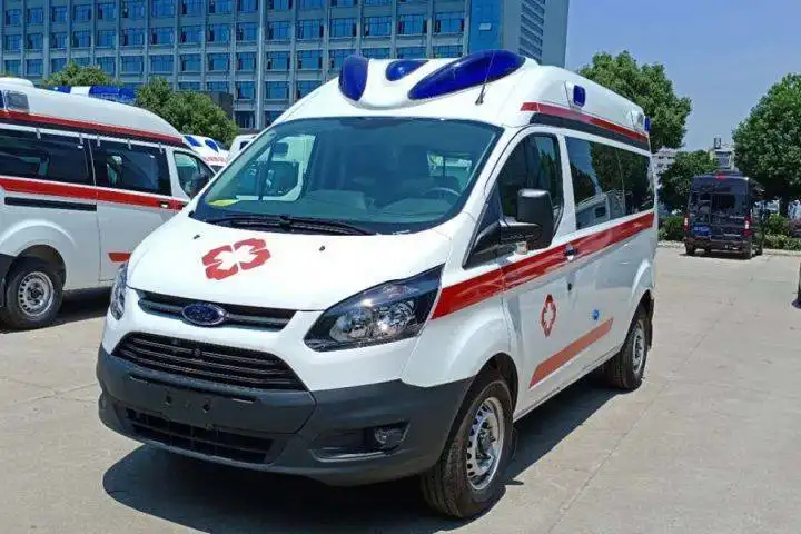 渭南湖长途救护车转院